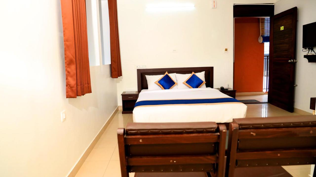 Ss Beach Resort Varkala Eksteriør bilde