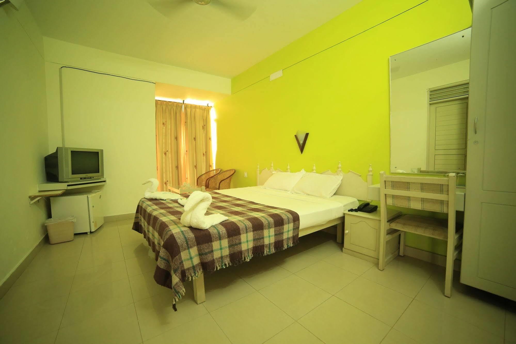Ss Beach Resort Varkala Eksteriør bilde