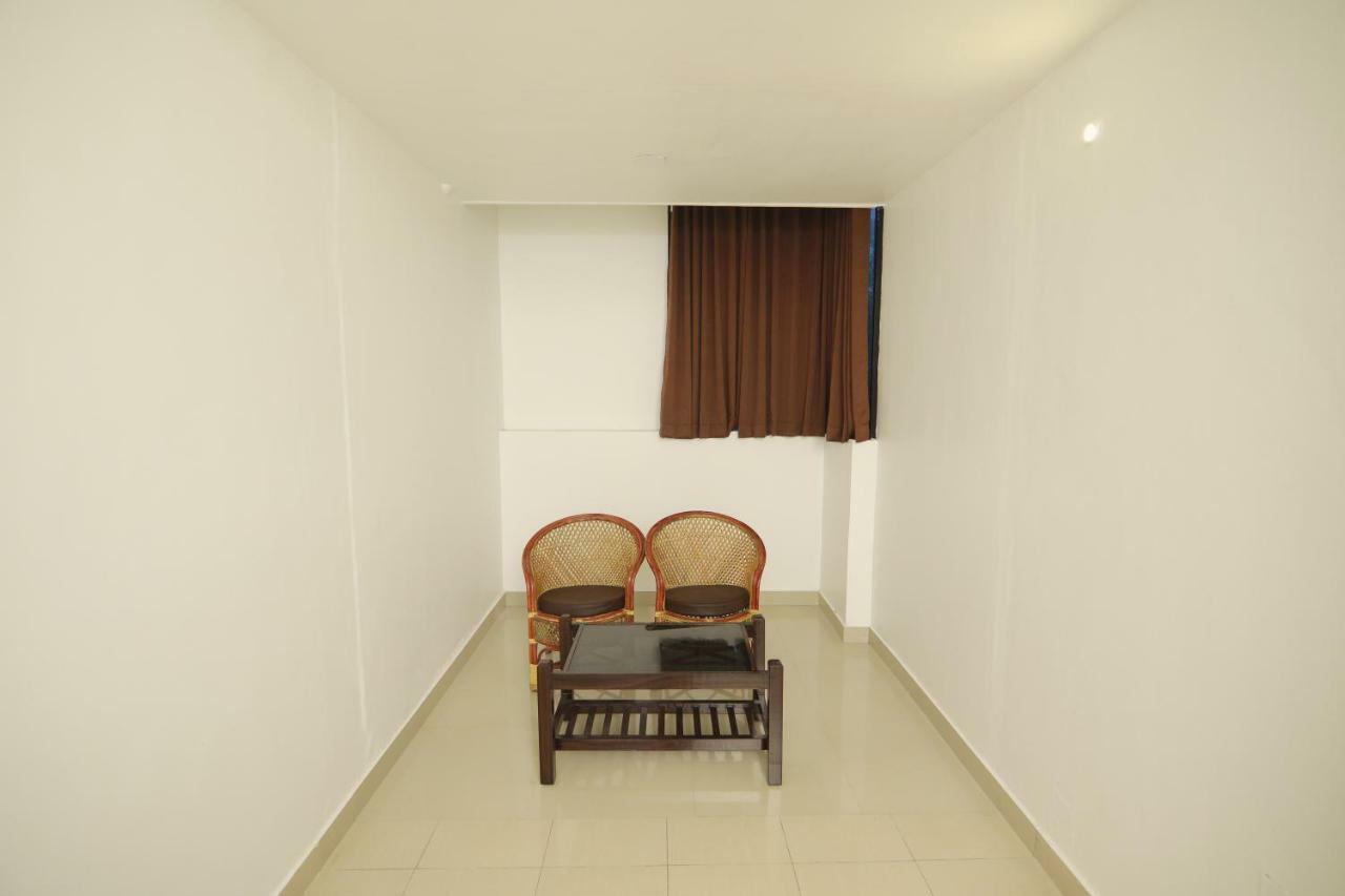 Ss Beach Resort Varkala Eksteriør bilde