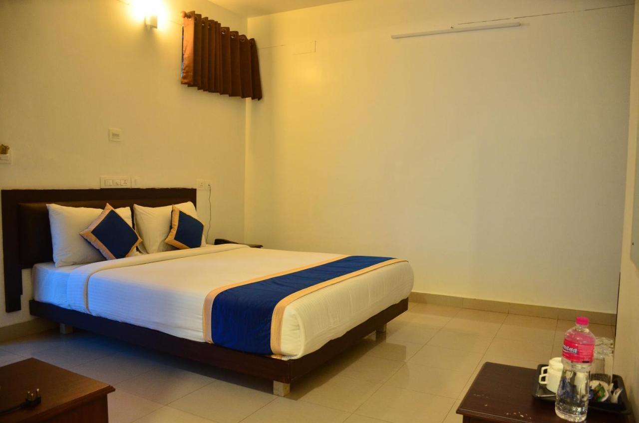 Ss Beach Resort Varkala Eksteriør bilde