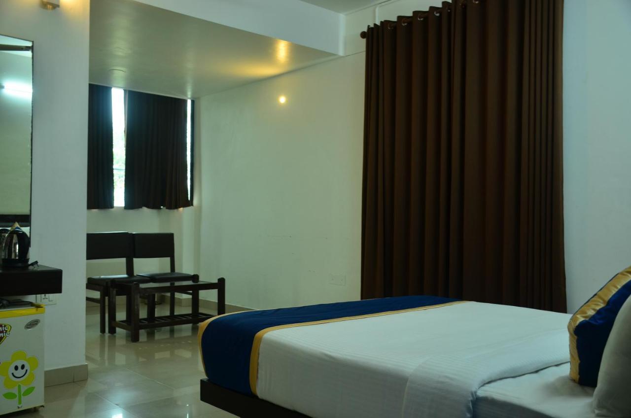 Ss Beach Resort Varkala Eksteriør bilde
